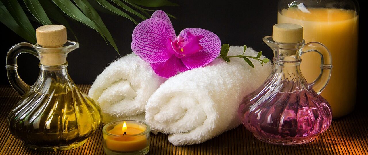 wellness, carafe, towels-3793416.jpg